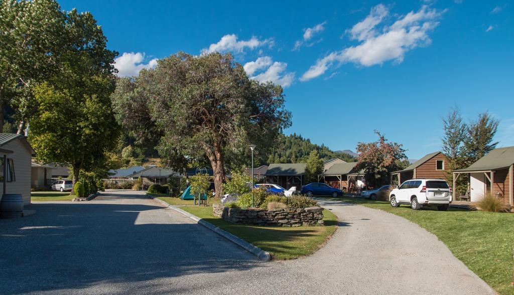 Queenstown Top 10 Holiday Park Dış mekan fotoğraf